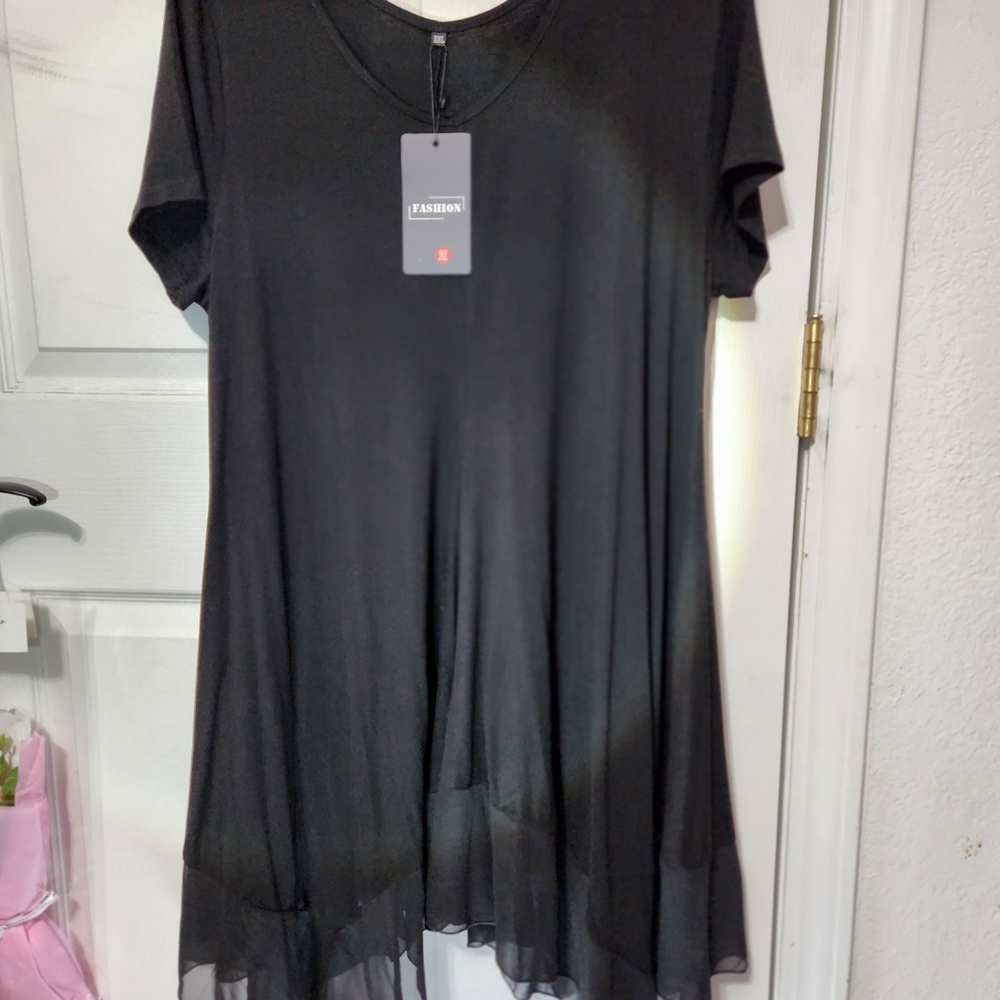 Elegant Black Tunic Top